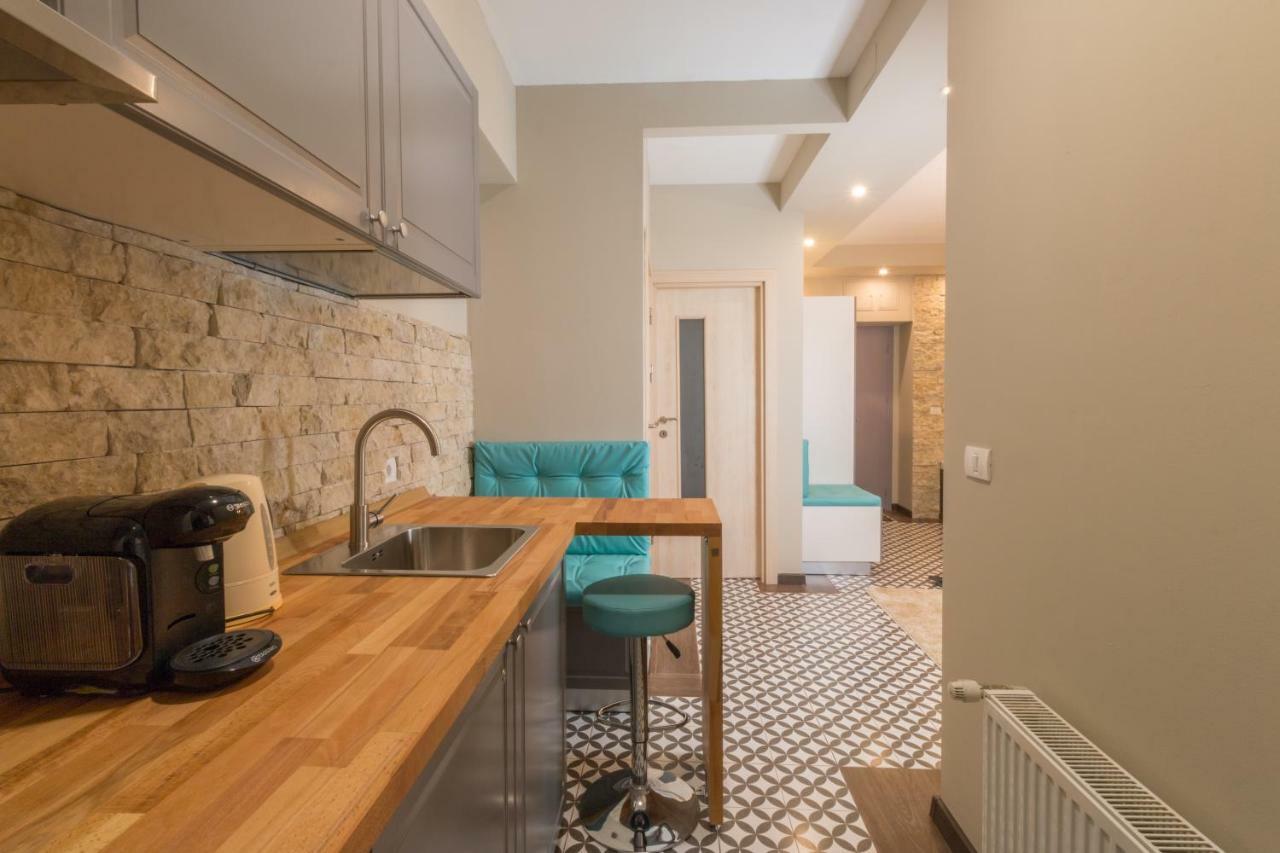 Romantic Jacuzzi Belleview Studio Sinaia Dış mekan fotoğraf
